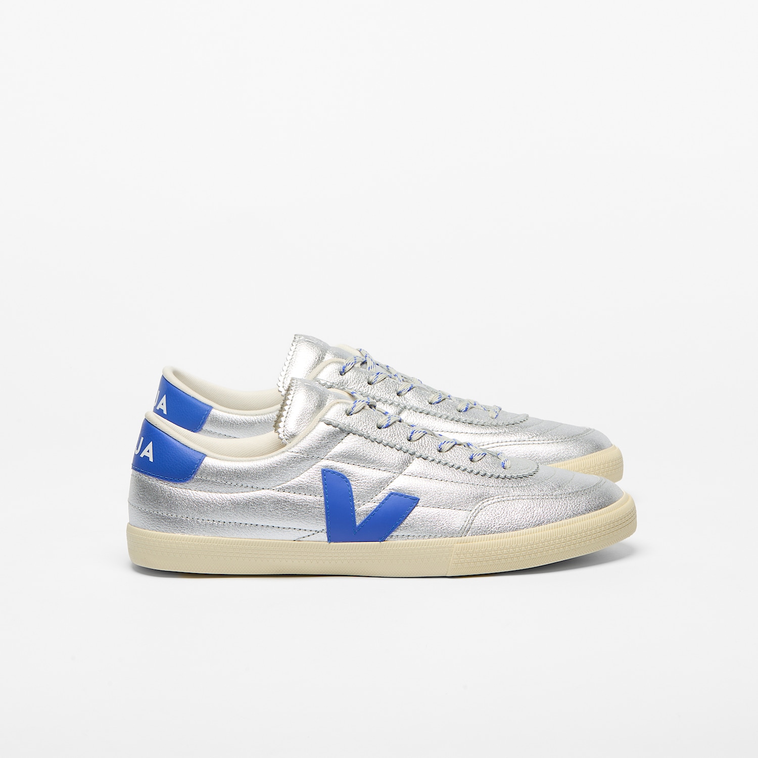veja-sneakers-panenka-organic-leather-silver-fu2021379_1