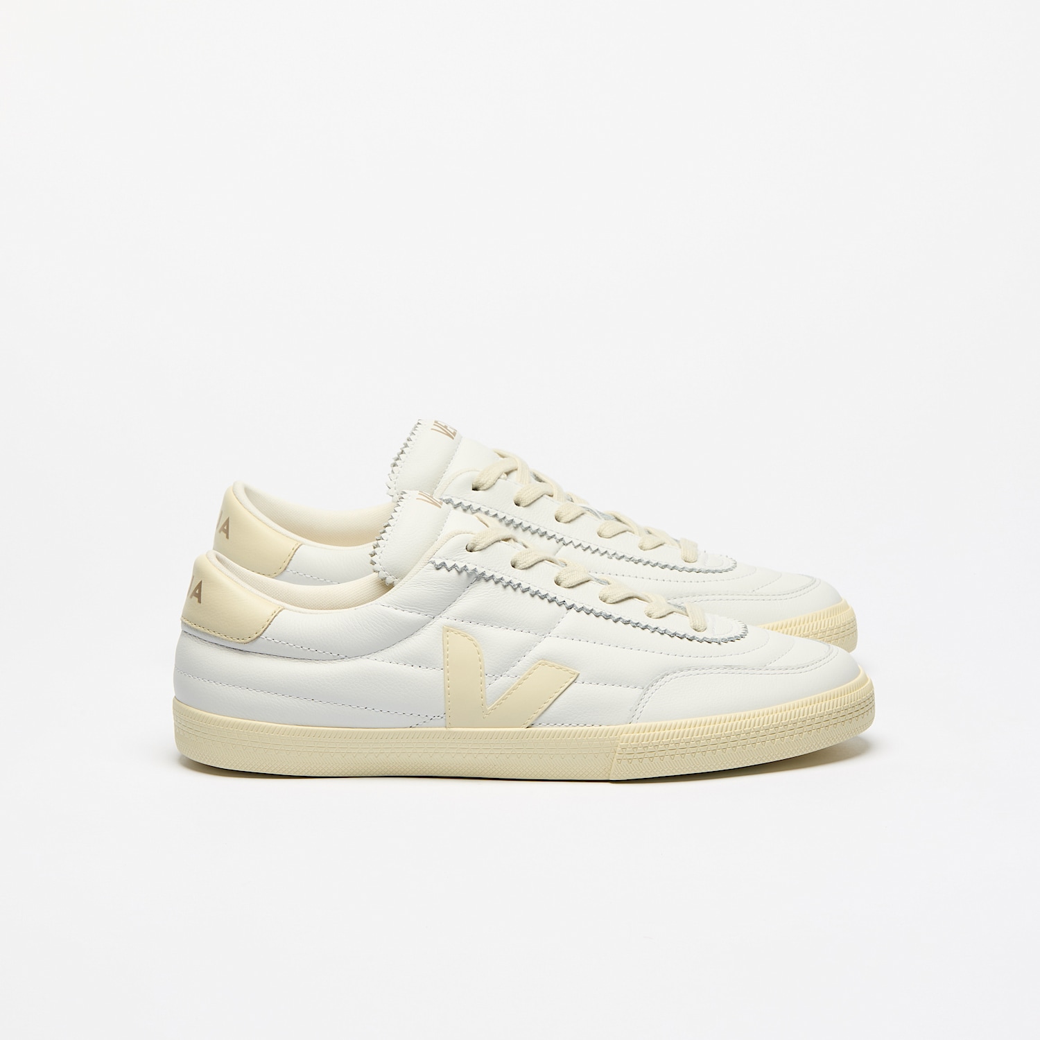 veja-sneakers-panenka-organic-leather-white-fu2020709_1