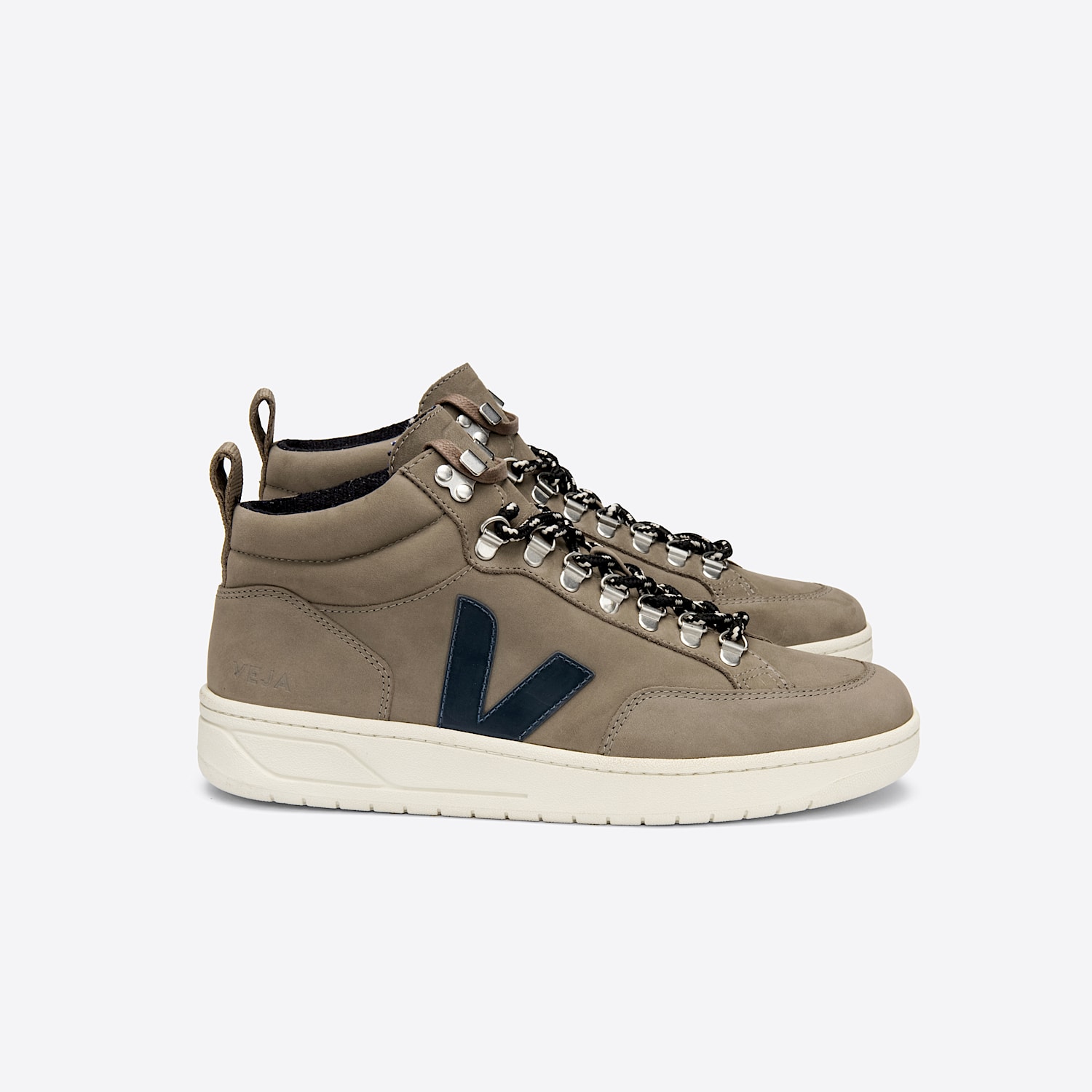 veja-sneakers-roraima-nubuck-grey-qr1302673_1