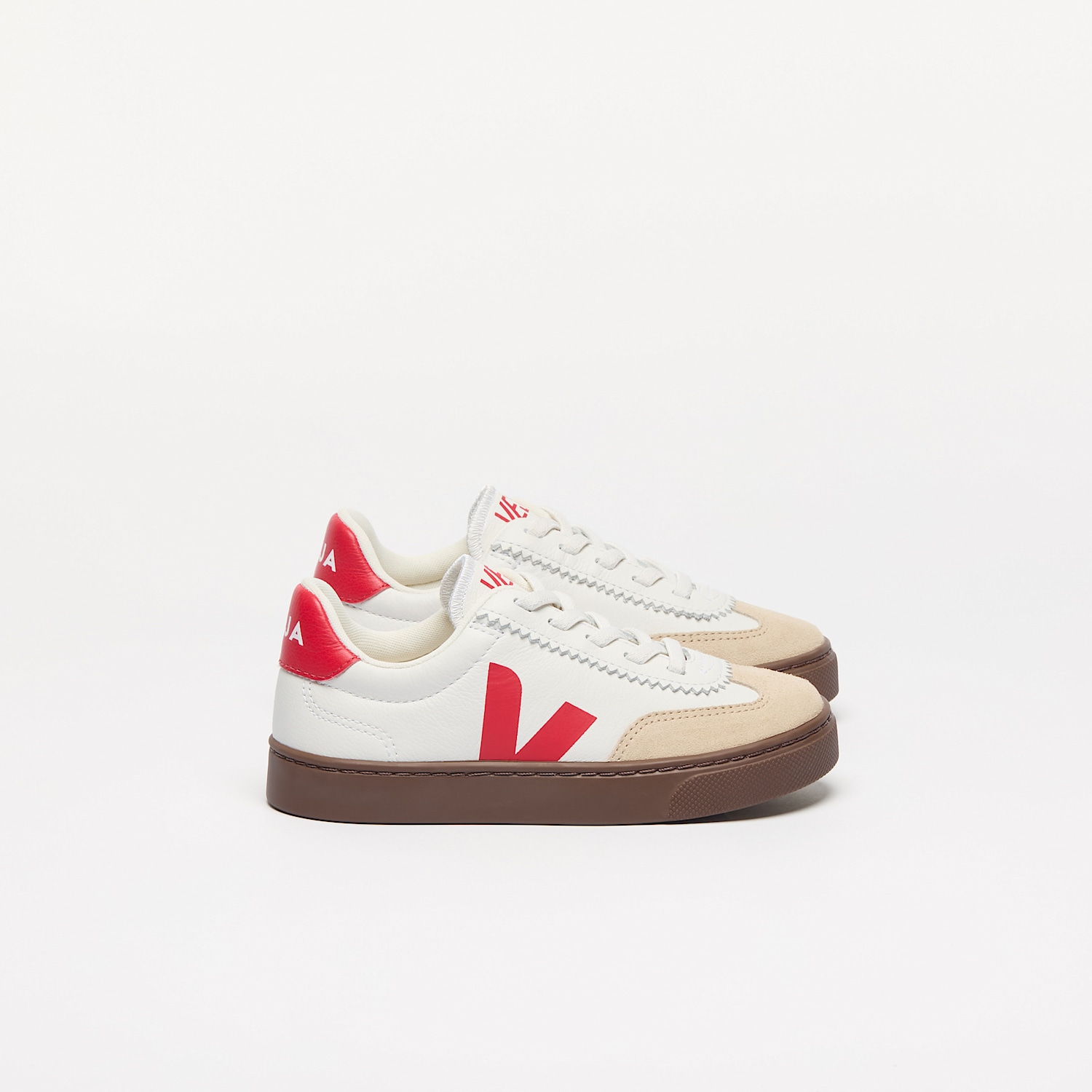 veja-sneakers-small-volley-leather-white-sy2021012_1