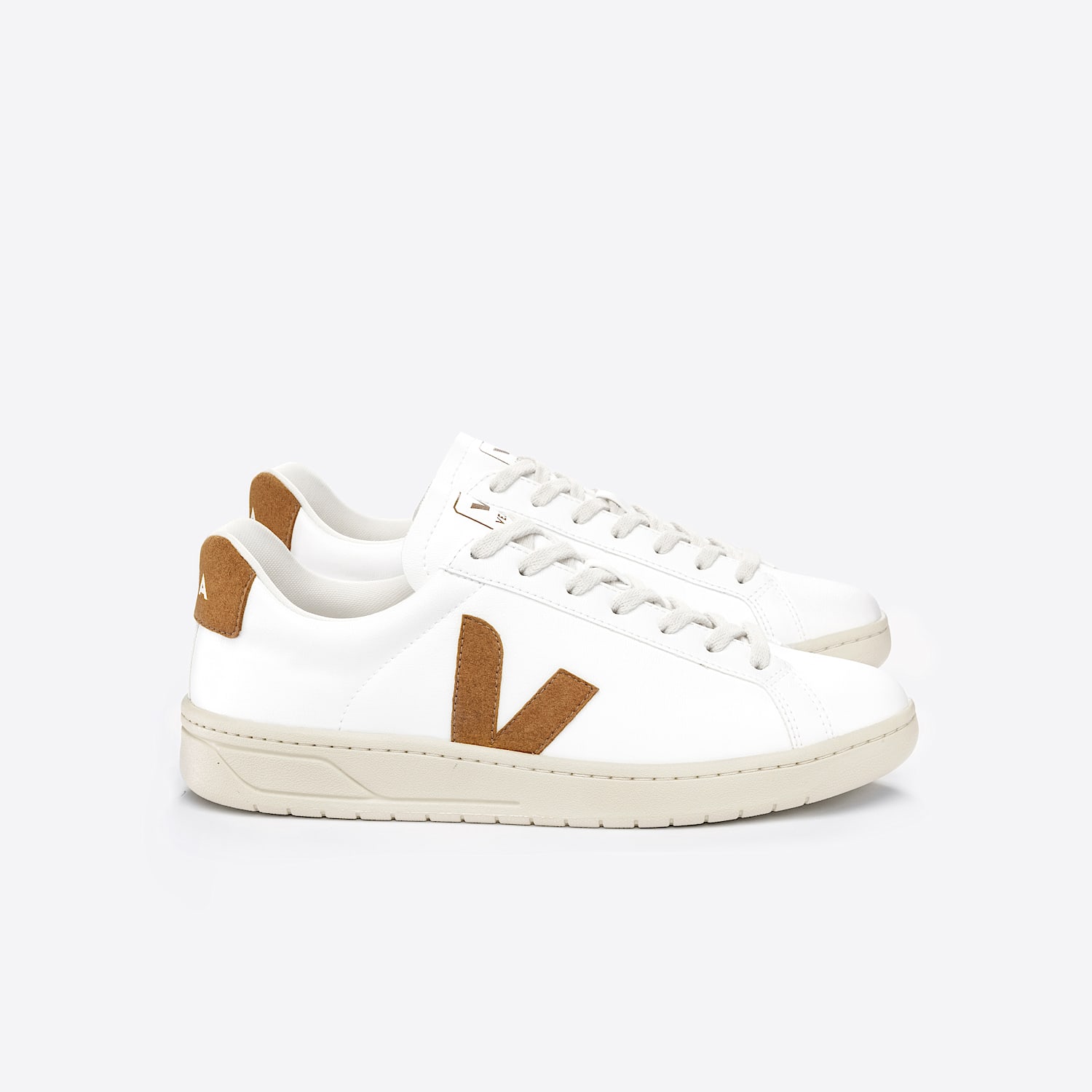 veja-sneakers-urca-vegan-white-uc0703151_1