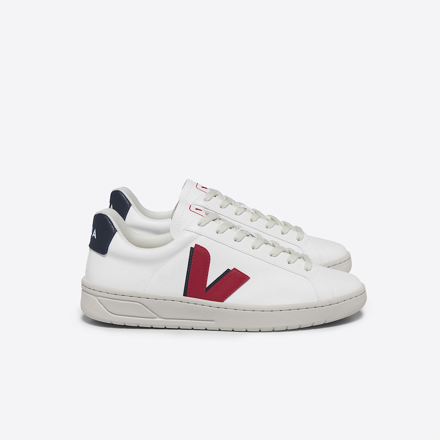 veja-sneakers-urca-w-vegan-white-uw0703508_1