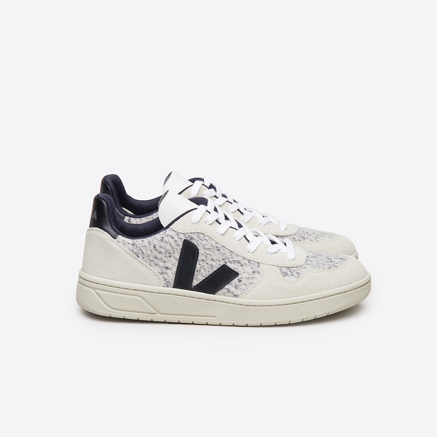 veja-sneakers-v-10-flannel-white-vx0401439_1