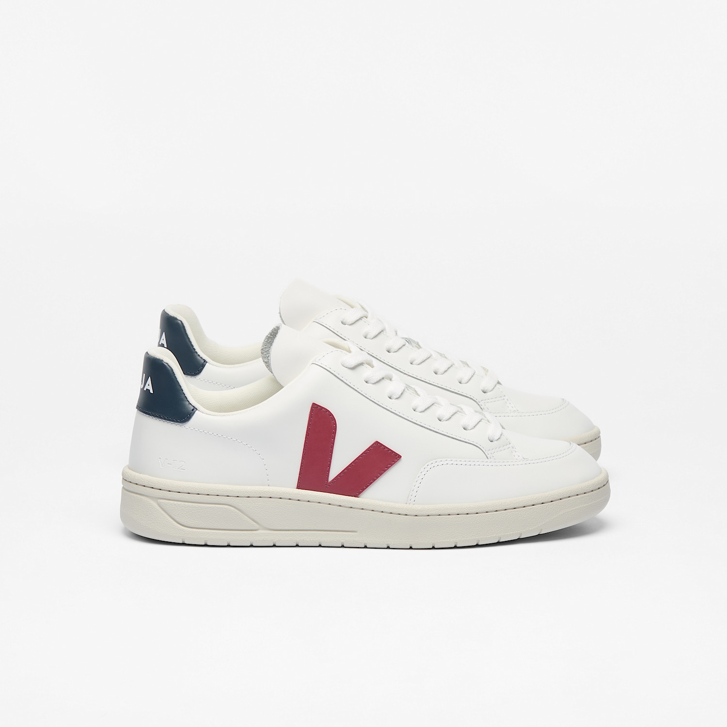 veja-sneakers-v-12-leather-white-xd0201955_1