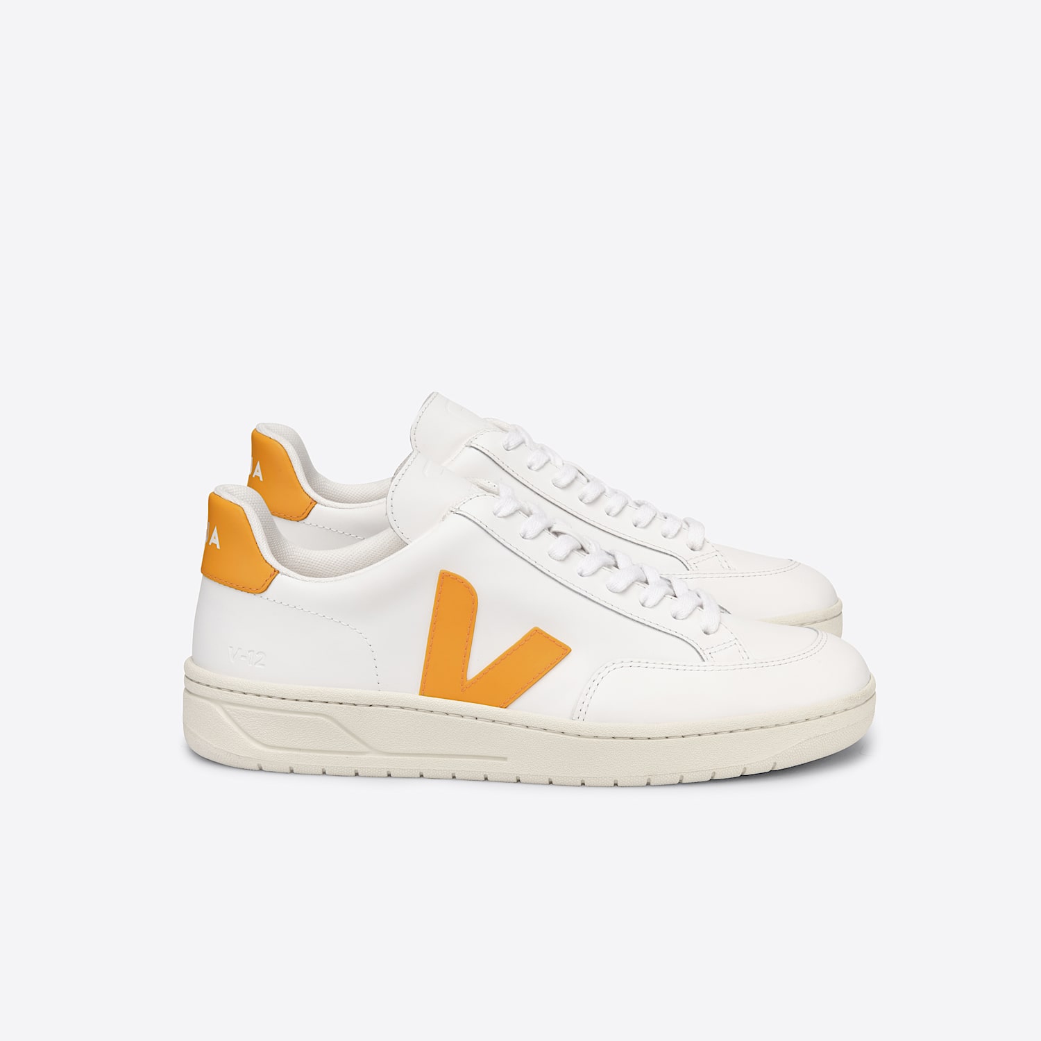 veja-sneakers-v-12-leather-white-xd0202799_1