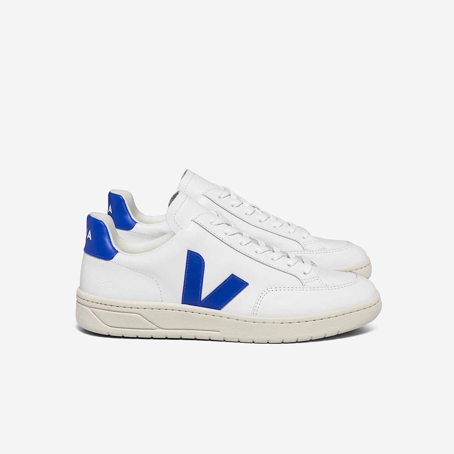 veja-sneakers-v-12-leather-white-xd0203104_1