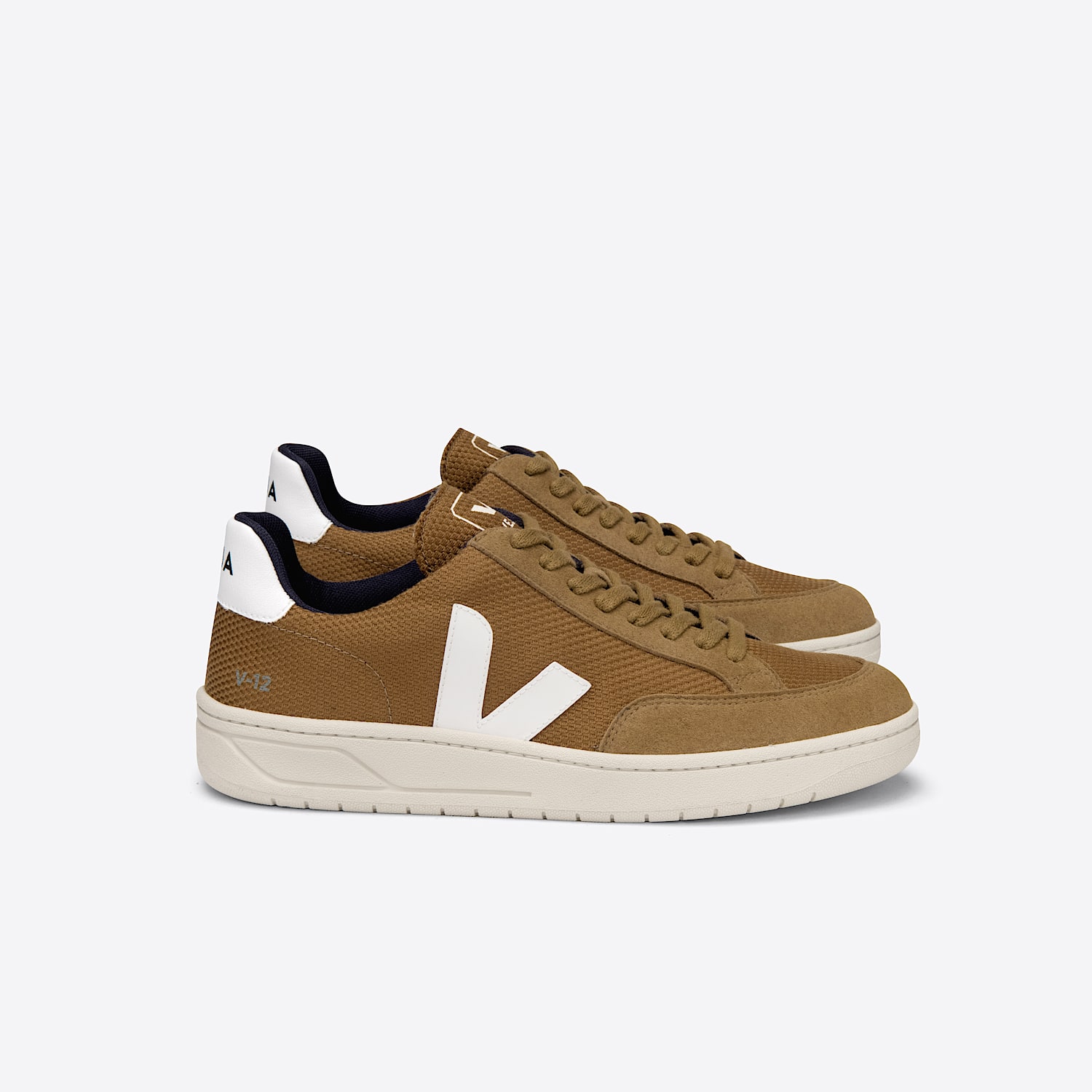 veja-sneakers-v-12-recycled-brown-xd0102814_1