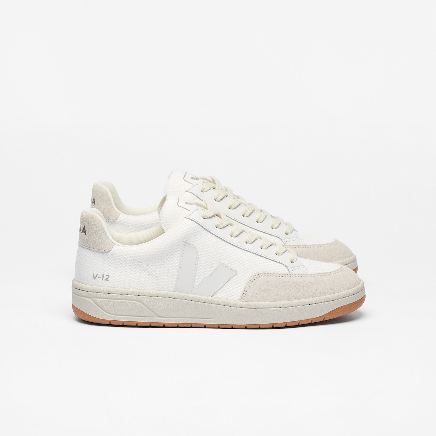 veja-sneakers-v-12-recycled-white-xd1703124_1
