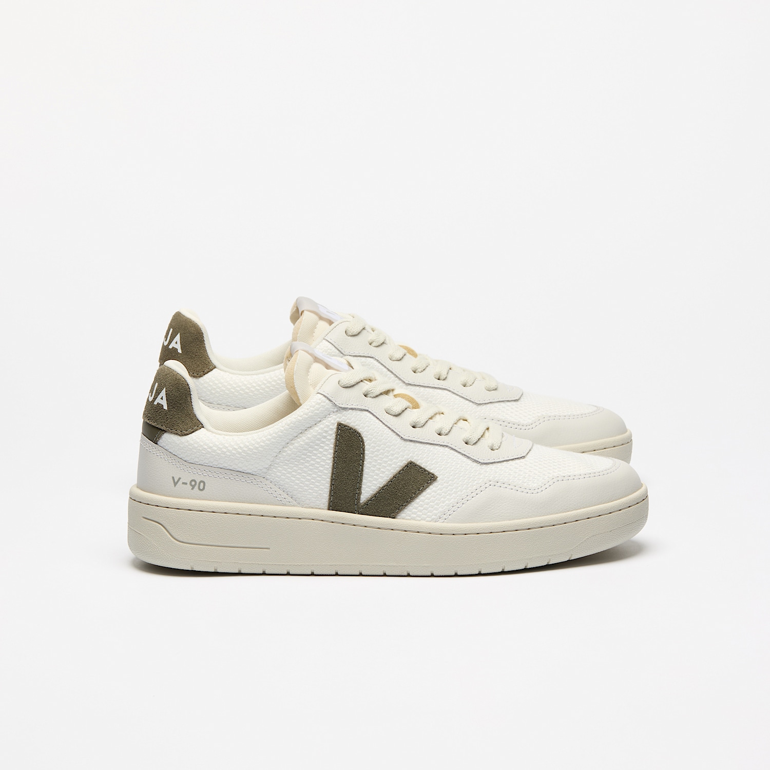 veja-sneakers-v-90-recycled-white-vd1720484_1